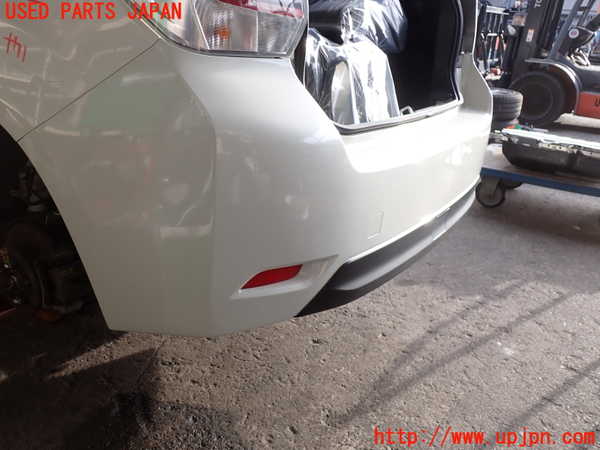 2UPJ-9238021610]インプレッサ スポーツ ハイブリッド(GPE)リアバンパー 中古_2