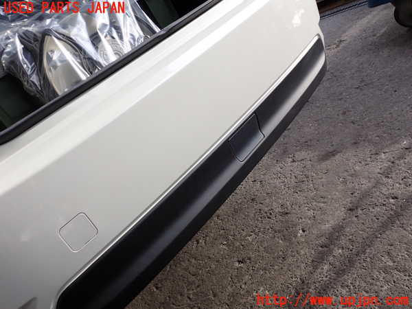 2UPJ-9238021610]インプレッサ スポーツ ハイブリッド(GPE)リアバンパー 中古_3