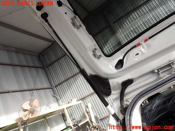 2UPJ-9238021584]インプレッサ スポーツ ハイブリッド(GPE)リアゲートダンパー 中古_2