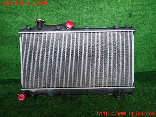 2UPJ-9238022321]インプレッサ スポーツ ハイブリッド(GPE)ラジエーター1 中古_3