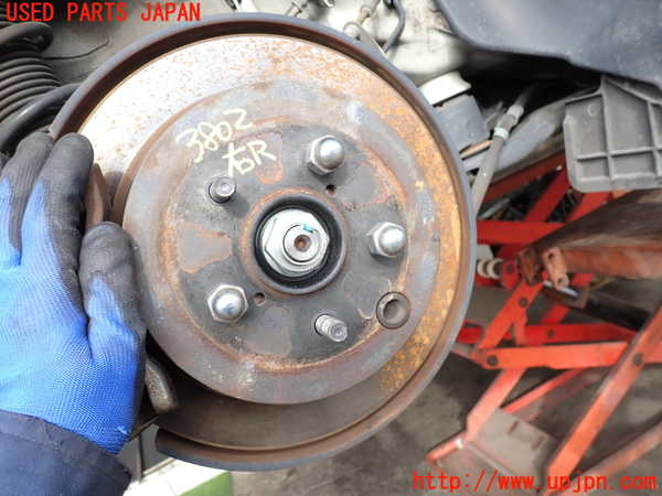 2UPJ-9238024300]インプレッサ スポーツ ハイブリッド(GPE)右リアナックルハブ 中古_2