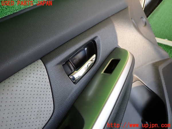 2UPJ-9238021264]インプレッサ スポーツ ハイブリッド(GPE)左前ドア内張り 中古_2