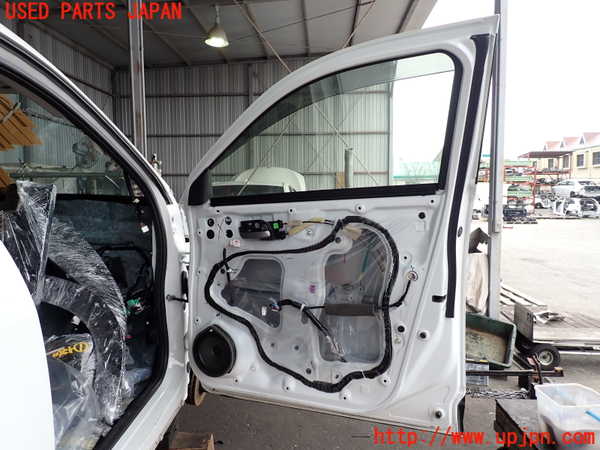 2UPJ-9238031230]WR-V(DG5)右前ドア 中古(43R-00122 M2H3K)_2