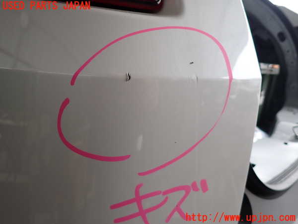 2UPJ-9238031610]WR-V(DG5)リアバンパー 中古_4
