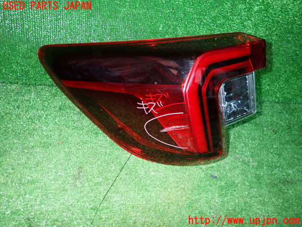 2UPJ-9238031536]WR-V(DG5)左テールランプ 中古_2