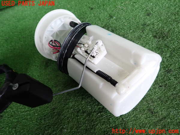 2UPJ-9238032510]WR-V(DG5)燃料ポンプ 中古_3