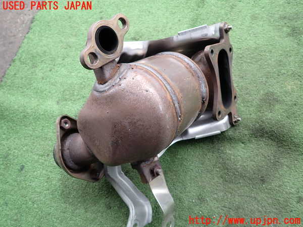 2UPJ-9238032661]WR-V(DG5)触媒1 (ジャンク品) 中古_2