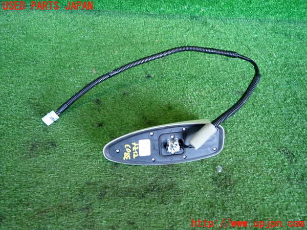 2UPJ-9238036550]WR-V(DG5)アンテナ 中古_2