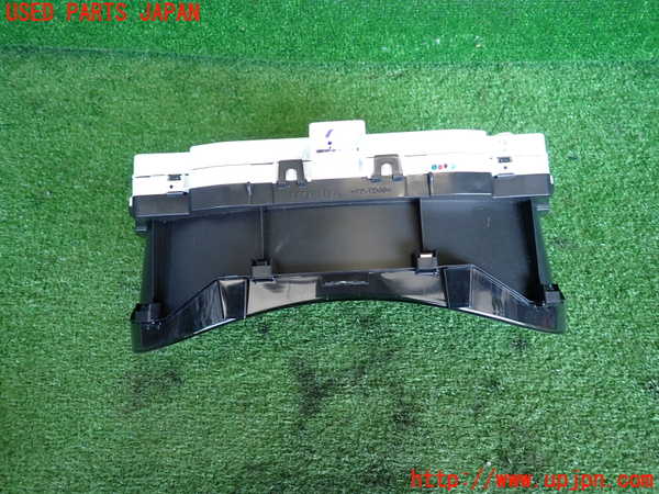 2UPJ-9238036170]WR-V(DG5)スピードメーター 中古_2