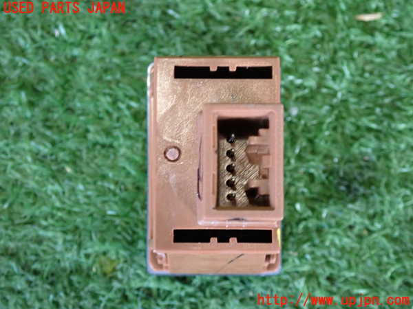 2UPJ-9238036307]WR-V(DG5)スイッチ2 中古_3