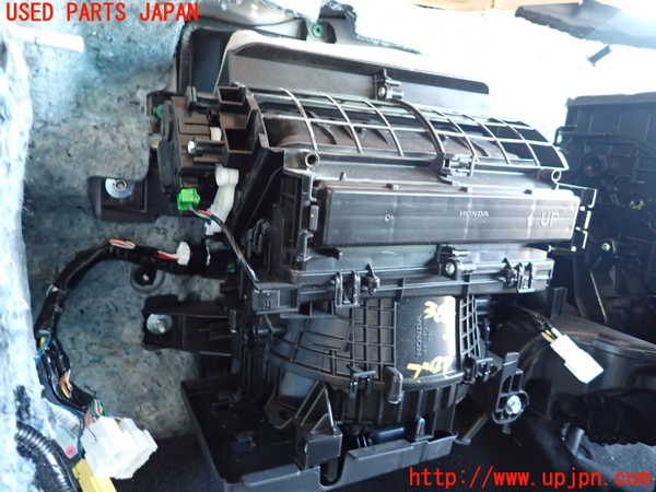 2UPJ-9238036095]WR-V(DG5)ブロアファン(ブロアーファン) 中古_3