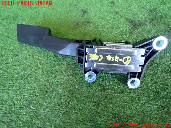 2UPJ-9238036381]WR-V(DG5)センサー1 (アクセルペダル) 中古_3