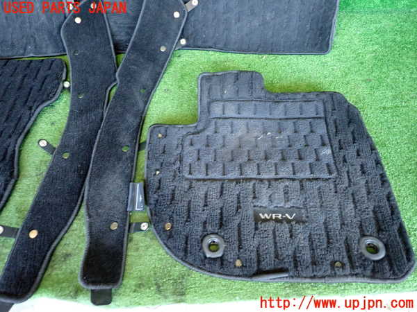 2UPJ-9238037800]WR-V(DG5)フロアマット 中古_2