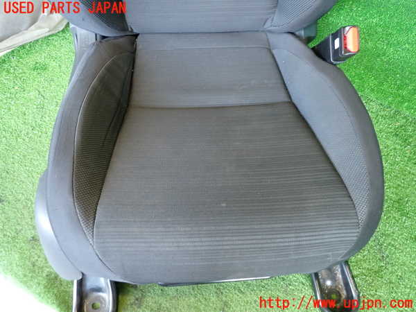 2UPJ-9238037035]WR-V(DG5)運転席シート 中古_2