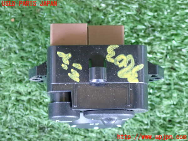 2UPJ-9238036280]WR-V(DG5)ミラースイッチ 中古_2