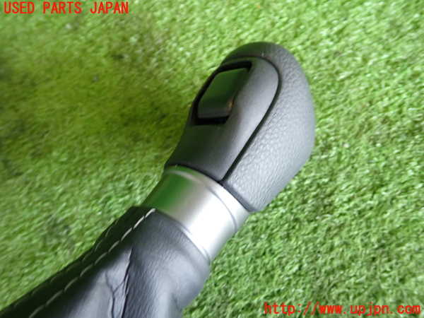 2UPJ-9238037570]WR-V(DG5)シフトノブ 中古_2