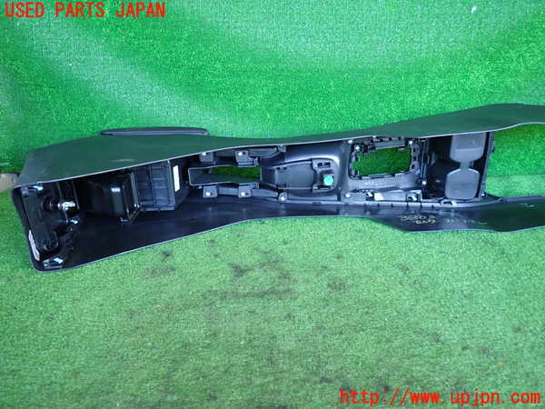 2UPJ-9238037540]WR-V(DG5)センターコンソール 中古_5