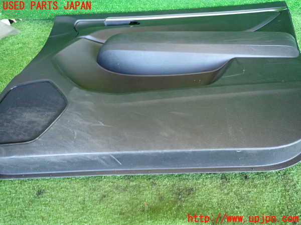 2UPJ-9238031234]WR-V(DG5)右前ドア内張り 中古_5