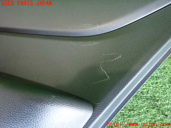 2UPJ-9238031294]WR-V(DG5)右後ドア内張り 中古_4