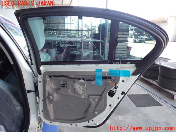 2UPJ-9238041290]BMW 525i(NU25)右後ドア (43R-00049) 中古 (E60)_5