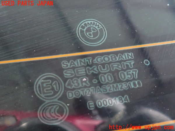 2UPJ-9238041560]BMW 525i(NU25)リアガラス (43R-001057) 中古 (E60)_2