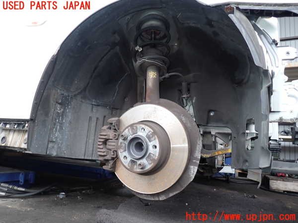 2UPJ-9238041090]BMW 525i(NU25)右前フェンダーライナー 中古 (E60)_2