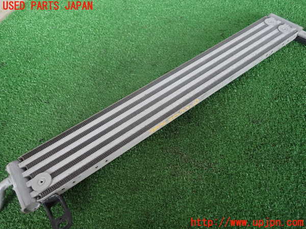 2UPJ-9238042481]BMW 525i(NU25)オイルクーラー1 中古 (E60)_4