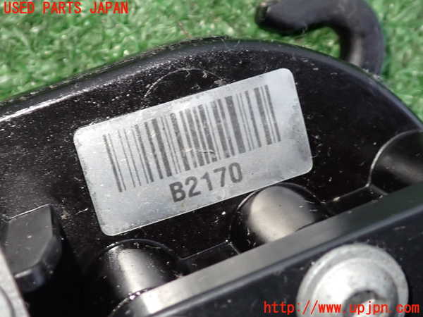 2UPJ-9238042482]BMW 525i(NU25)オイルクーラー2 中古 (E60)_4