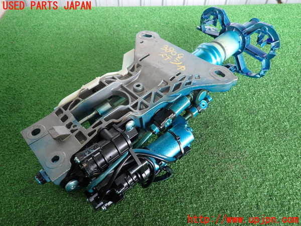 2UPJ-9238044260]BMW 525i(NU25)ステアリングシャフト 中古 (E60)_2