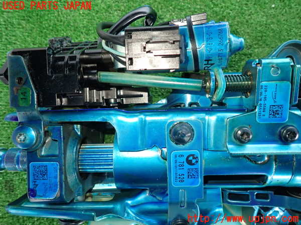 2UPJ-9238044260]BMW 525i(NU25)ステアリングシャフト 中古 (E60)_4