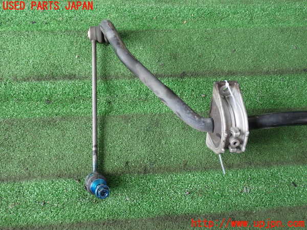2UPJ-9238045440]BMW 525i(NU25)フロントスタビライザー 中古 (E60)_2