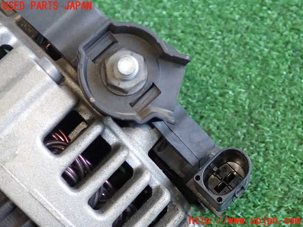 2UPJ-9238046015]BMW 525i(NU25)オルタネーター(ダイナモ) 中古 (E60)_4