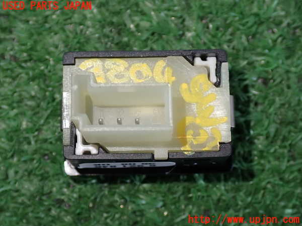 2UPJ-9238046307]BMW 525i(NU25)スイッチ2 (トランク) 中古 (E60)_2