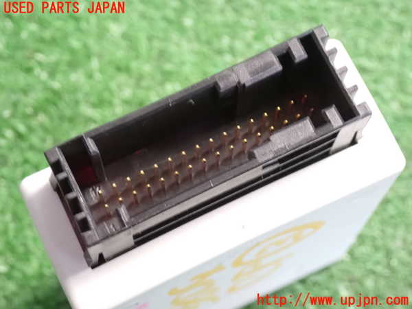 2UPJ-9238046148]BMW 525i(NU25)コンピューター3 中古 (E60)_4