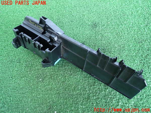 2UPJ-9238046742]BMW 525i(NU25)ヒューズボックス2 中古 (E60)_2