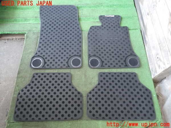 2UPJ-9238047800]BMW 525i(NU25)フロアマット 中古 (E60)_2
