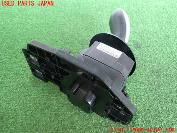 2UPJ-9238047555]BMW 525i(NU25)ATシフトレバー 中古 (E60)_2