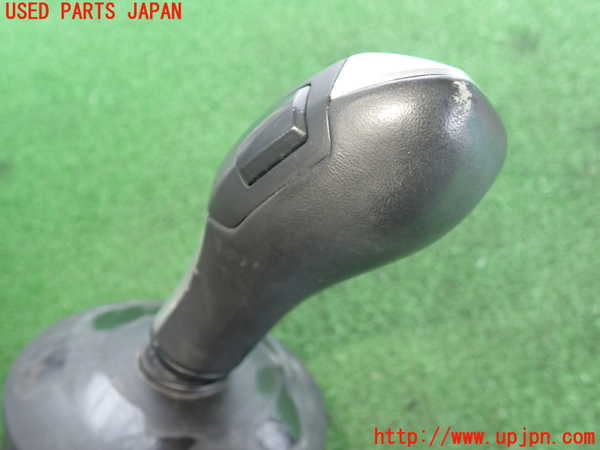 2UPJ-9238047555]BMW 525i(NU25)ATシフトレバー 中古 (E60)_4