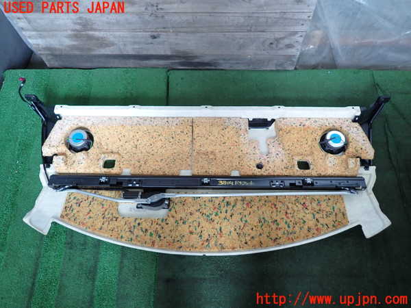 2UPJ-9238047790]BMW 525i(NU25)リアサンシェード 中古 (E60)_2