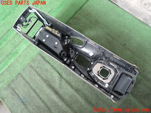 2UPJ-9238047540]BMW 525i(NU25)センターコンソール 中古 (E60)_4