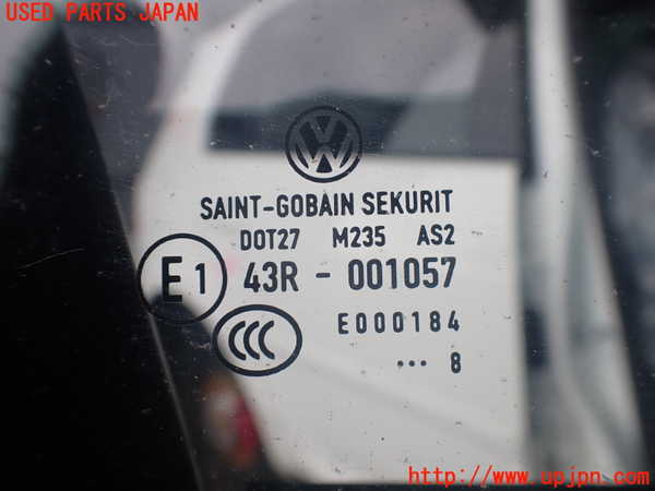 2UPJ-9238051230]VW ゴルフ GTI(1KAXX)右前ドア 中古 SAINT-GOBAIN SEKURIT M235 43R-001057_3