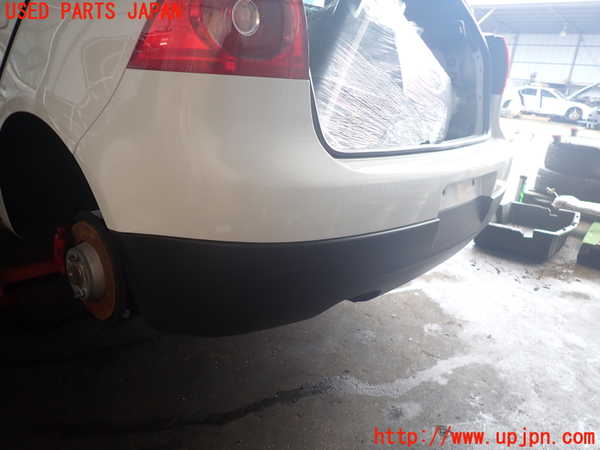 2UPJ-9238051610]VW ゴルフ GTI(1KAXX)リアバンパー 中古_4