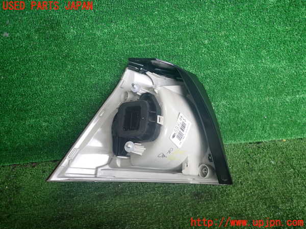 2UPJ-9238051530]VW ゴルフ GTI(1KAXX)右テールランプ 中古_2