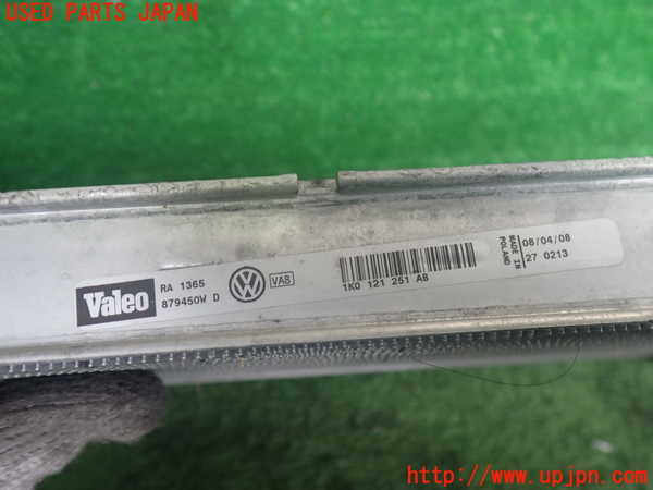 2UPJ-9238052321]VW ゴルフ GTI(1KAXX)ラジエーター1 中古_3