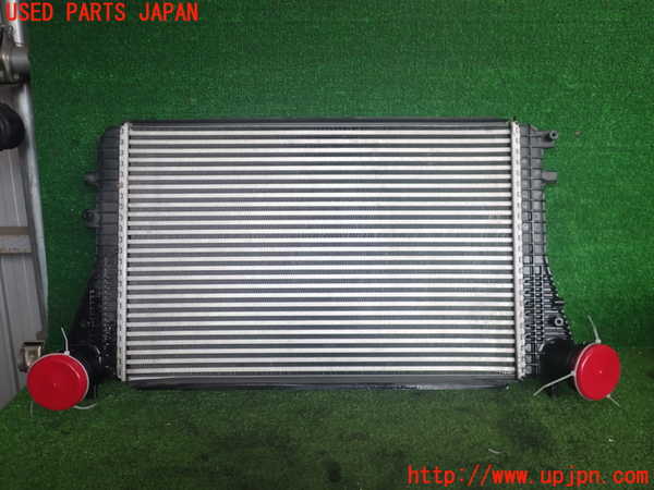 2UPJ-9238052451]VW ゴルフ GTI(1KAXX)インタークーラー1 中古_2