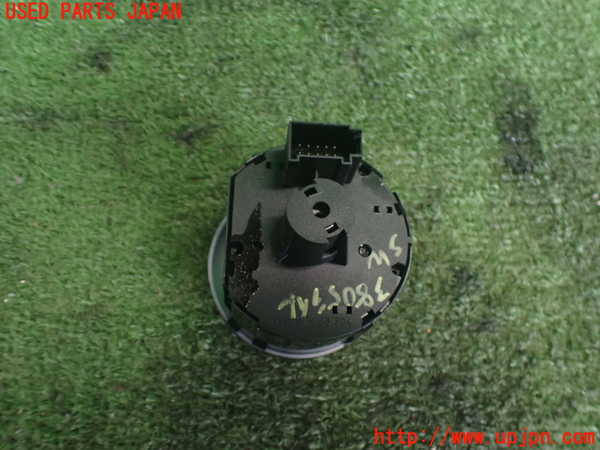 2UPJ-9238056285]VW ゴルフ GTI(1KAXX)ライトスイッチ 中古_2