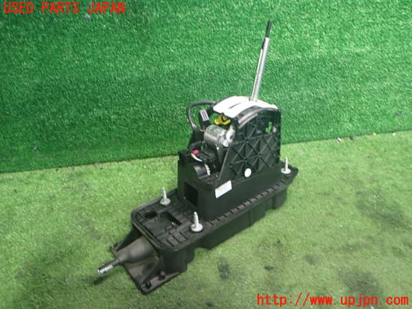 2UPJ-9238057555]VW ゴルフ GTI(1KAXX)ATシフトレバー 中古_2