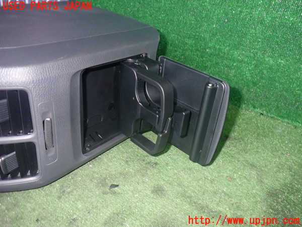 2UPJ-9238057540]VW ゴルフ GTI(1KAXX)センターコンソール 中古_3