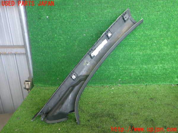 2UPJ-9238057660]VW ゴルフ GTI(1KAXX)左フロントピラートリム 中古_2