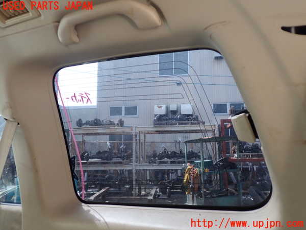 1UPJ-9238061380]パジェロ(V75W)右クォーターガラス 中古_3